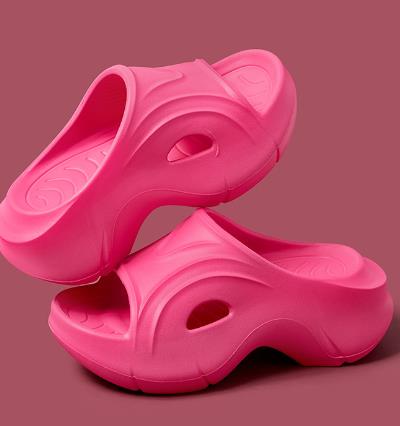 Zapatillas de exterior con suela gruesa de EVA.