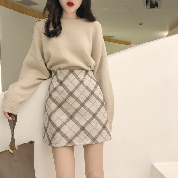 Women's High-waist Woolen Plaid Bag Hip Skirt