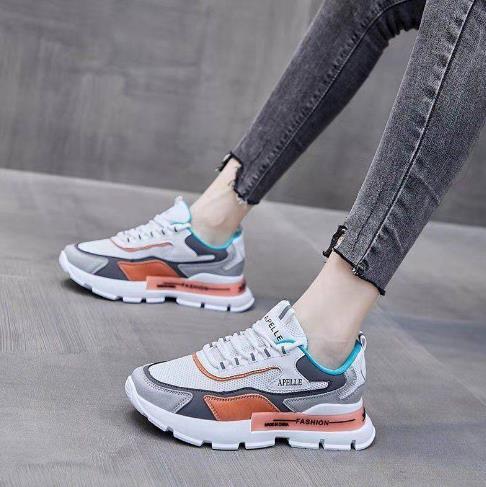 Casual shoes Breathable sports shoes for women