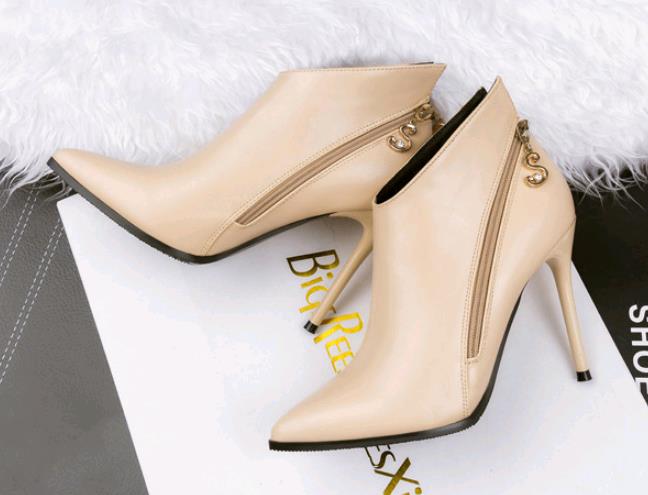 Sexy pointed Martin boots stiletto high heel ankle boots autumn and winter new women's boots England bare boots ankle boots