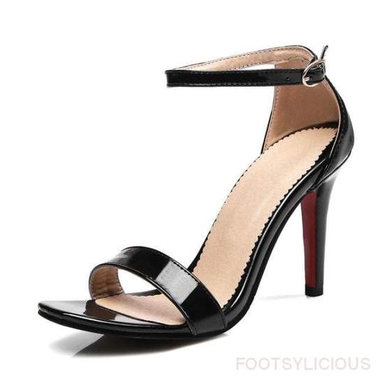 New high-heeled square head with a sandal size code