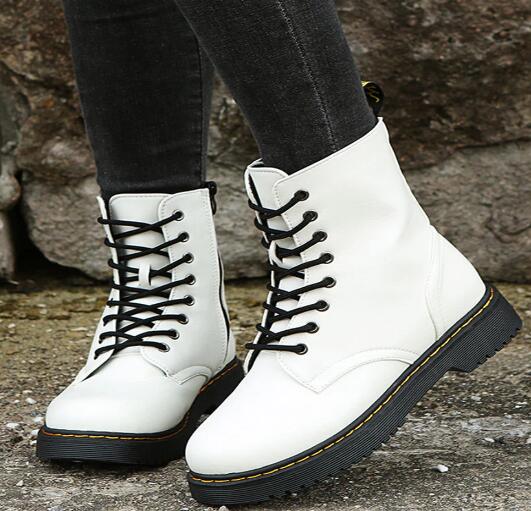 WOLFF - Leather lace-up boots with zip