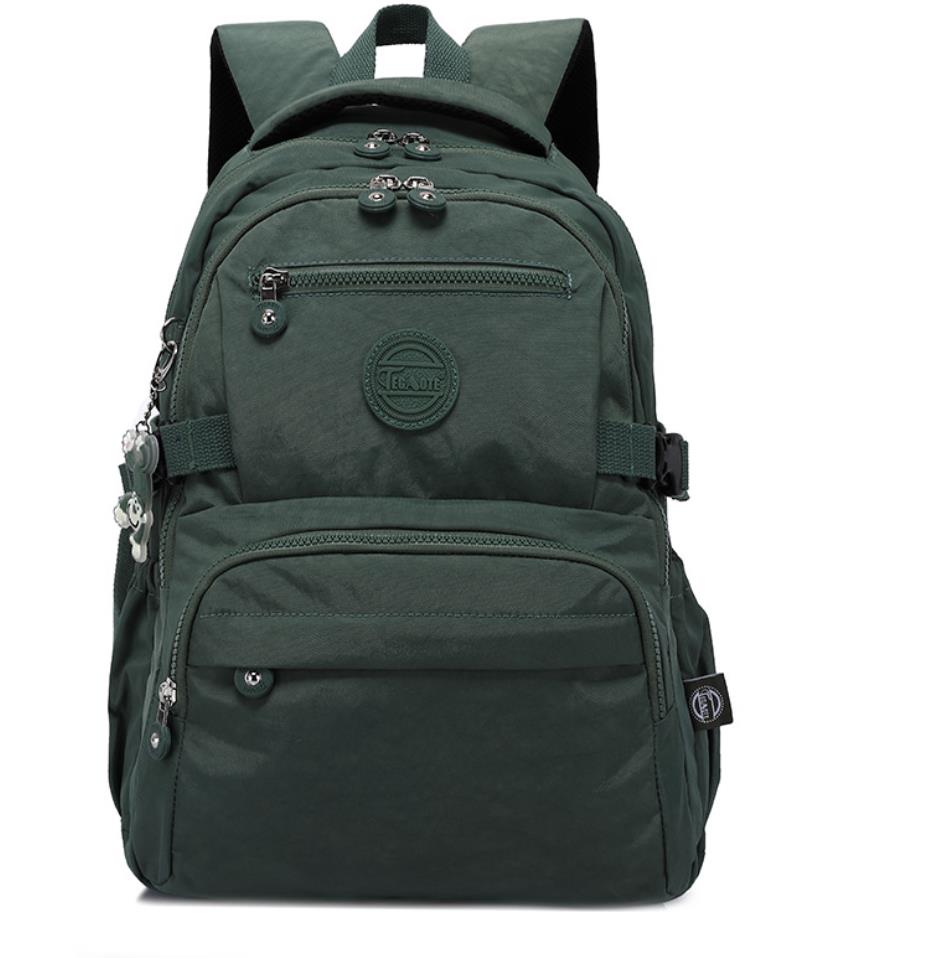 2023 new ultra-light daily travel leisure shoulder bag outdoor travel backpack middle and high school students school bag