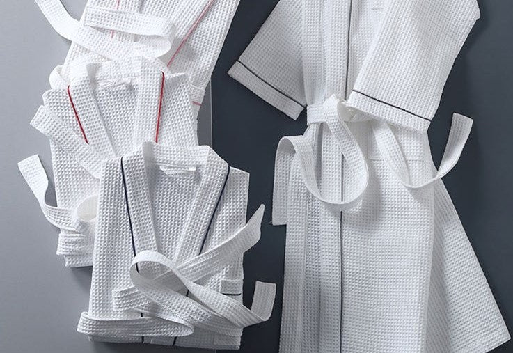 Hotel four piece set of homestay hotel foreign trade hotel linen waffle bathrobe cotton cut fleece shearing bathrobe