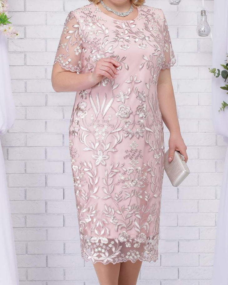 New Large Size Women's Dress Stitching Embroidered Lace Slim-fit Cocktail Dress
