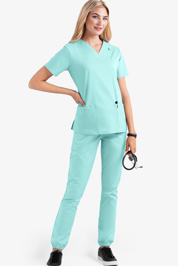 2023 European and American new style solid color pocket V-neck nursing work uniform nurse clothes two-piece suit women's short sleeve