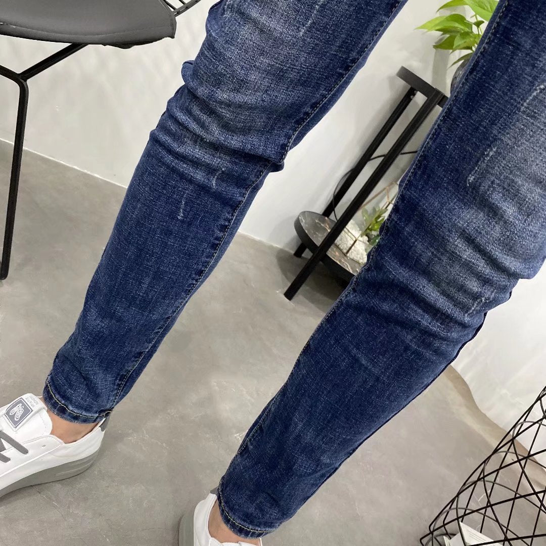 Navy skinny nine-point jeans man