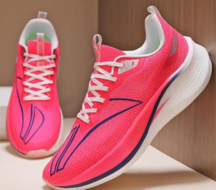 Running shoe man