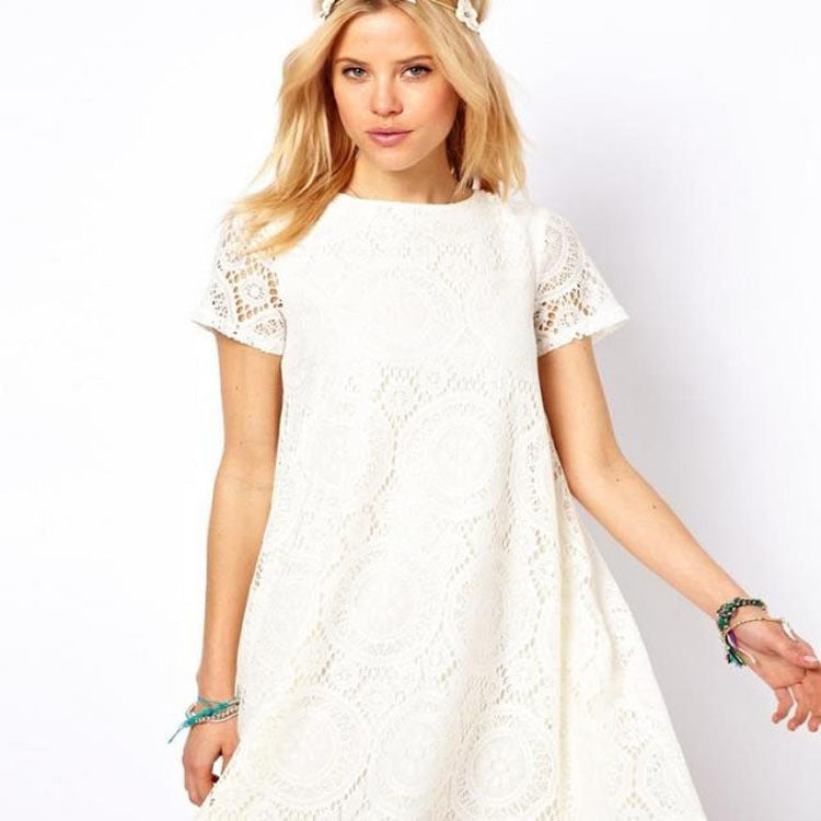 Summer large size women's dress, European and American dress, loose short sleeves, hollowed out kaleidoscope style, lace, a skirt.