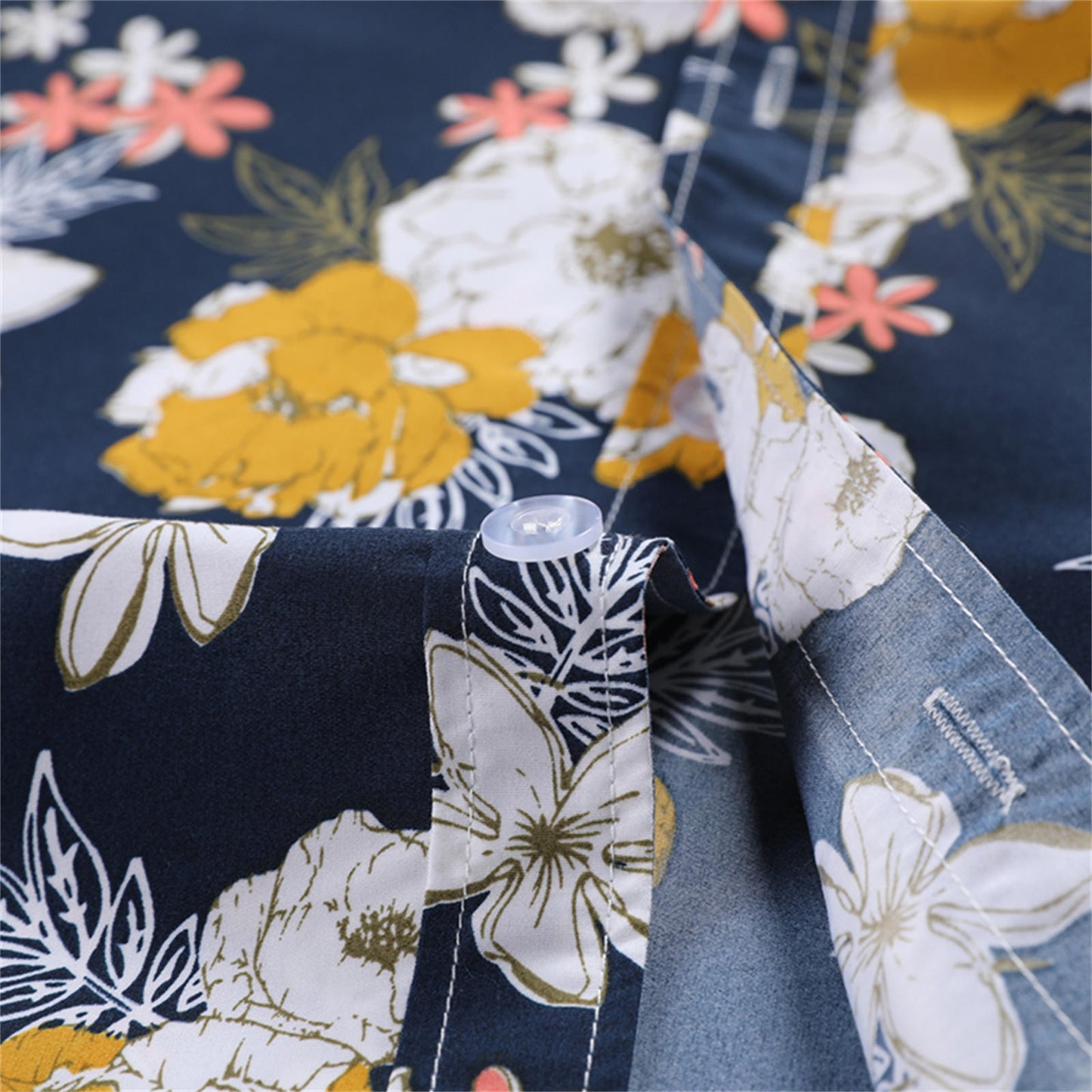 Hawaiian Flower Shirt Men's Retro Hong Kong Style Casual Loose Hong Kong Style Beach Vacation Casual Short-sleeved Shirt