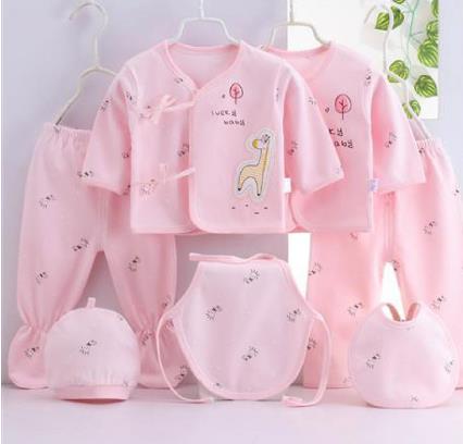 Seven-piece quilted warmth for spring and autumn newborns