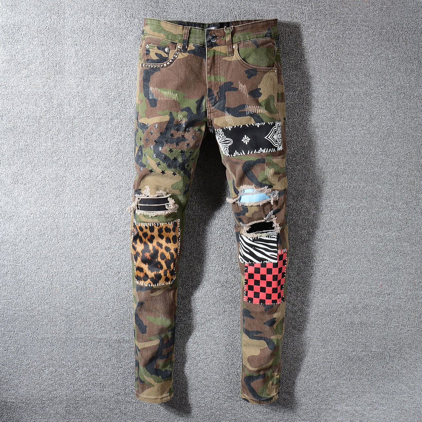 Beggar pants with printed patch