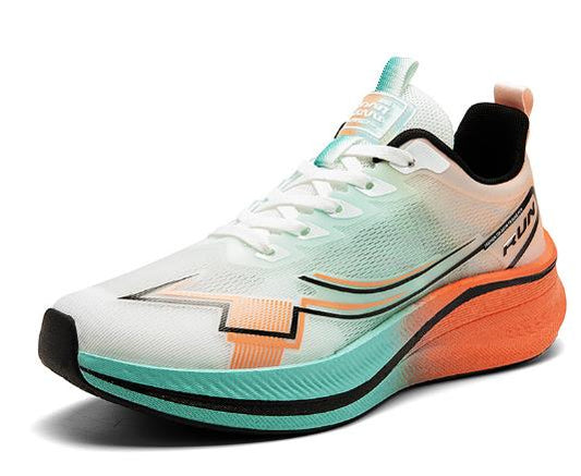 Lightweight, ultra-lightweight and shock-absorbing trainers