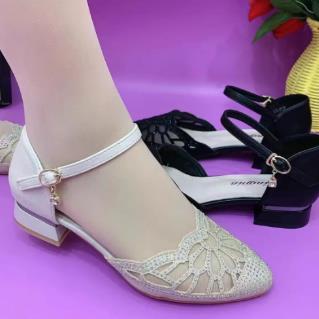 Elegant Floral Low Heels