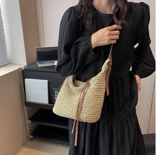 Straw bag new beach woven straw bag shoulder women's bag Japanese and Korean simple leisure vacation travel messenger bag