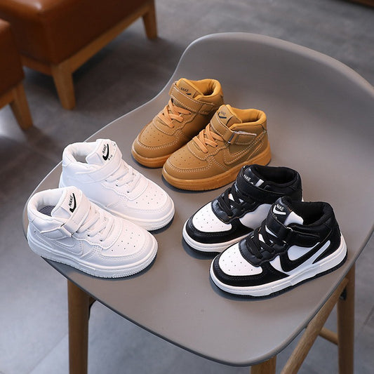 Children's high-top basketball shoes 2024 spring and autumn new boys and girls casual white shoes Korean children's shoes