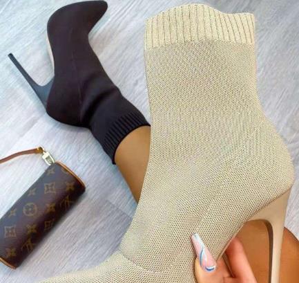 Sock boot in Eatan Nadine fabric